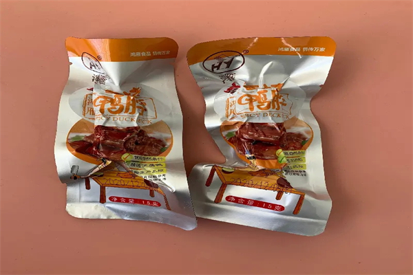 鹅行天下休闲食品加盟