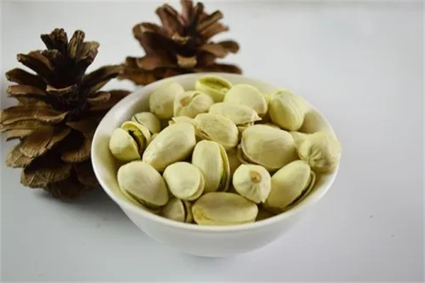 邻家休闲食品加盟