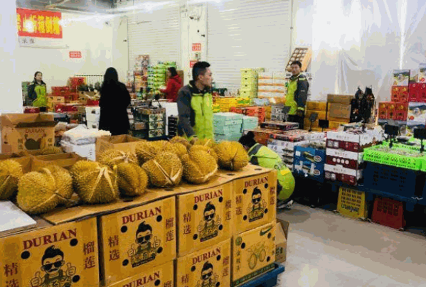 哈喽水果仓储店