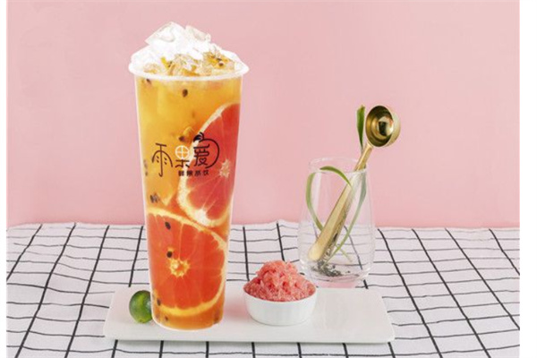 雨果爱奶茶