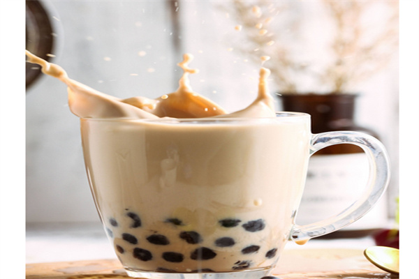 一抹奶茶