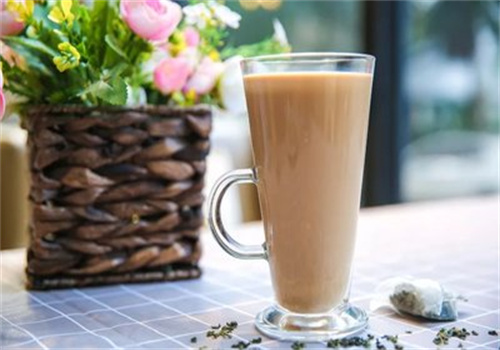 弹一杯奶茶