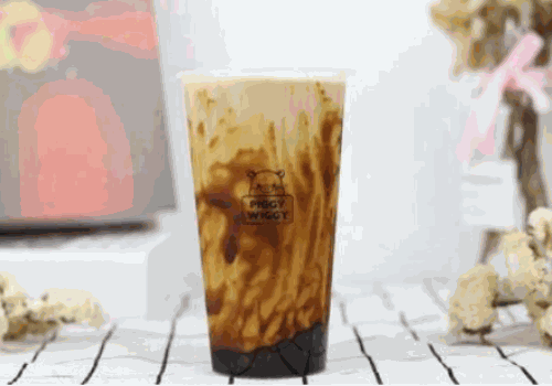 贪吃猪奶茶
