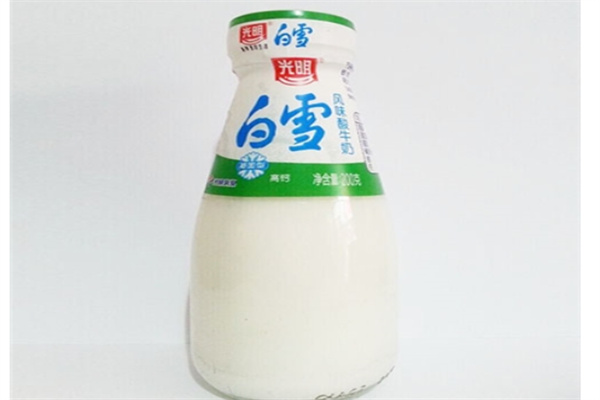 光明白雪酸奶