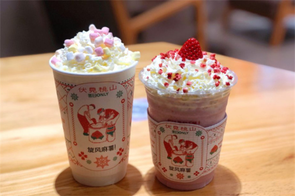 伏见桃花