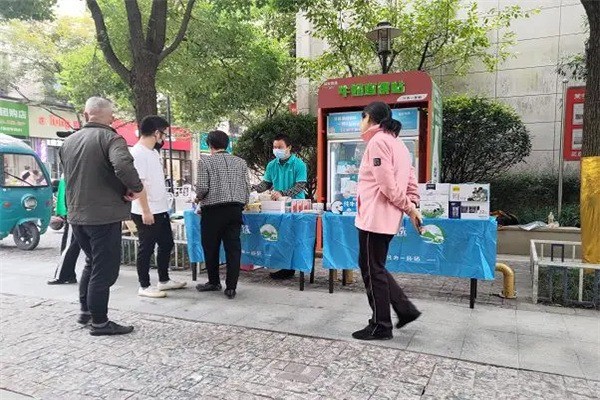 芯安优选牛奶直供站