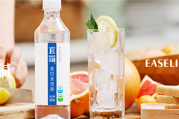 宜简苏打水