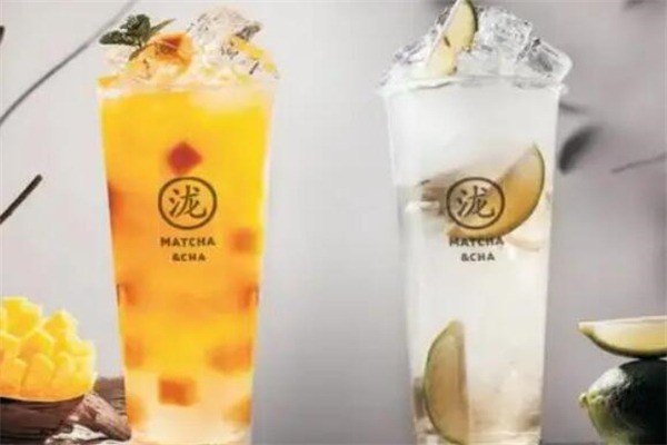 泷奶茶加盟