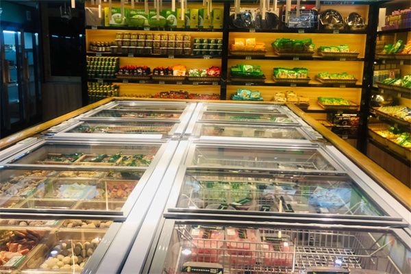 首品烩火锅烧烤食材超市加盟