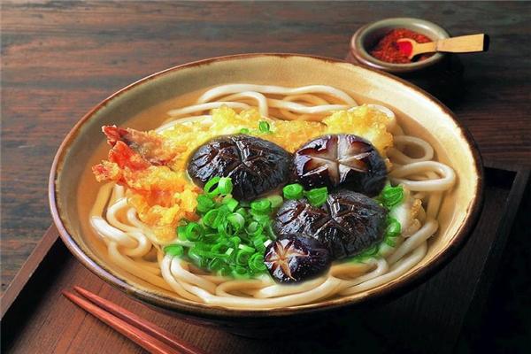 李馨雅老面馆加盟