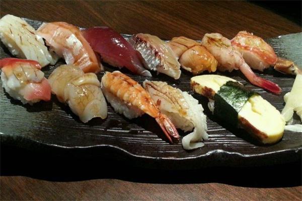 嘉食寿司加盟