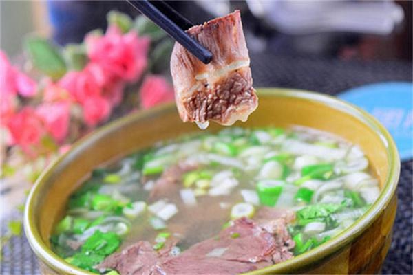 牛肉爱上汤