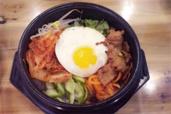 韩国烤肉拌饭