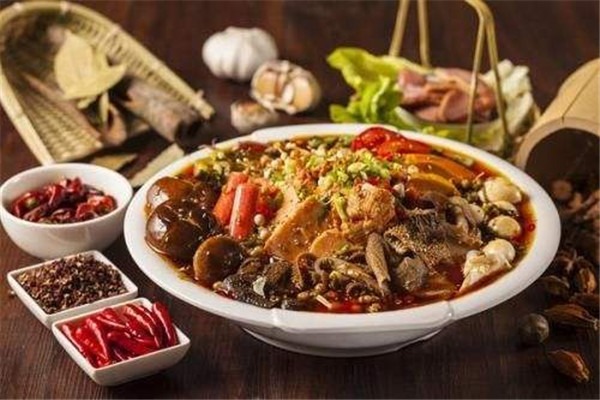 冒神火锅冒菜加盟