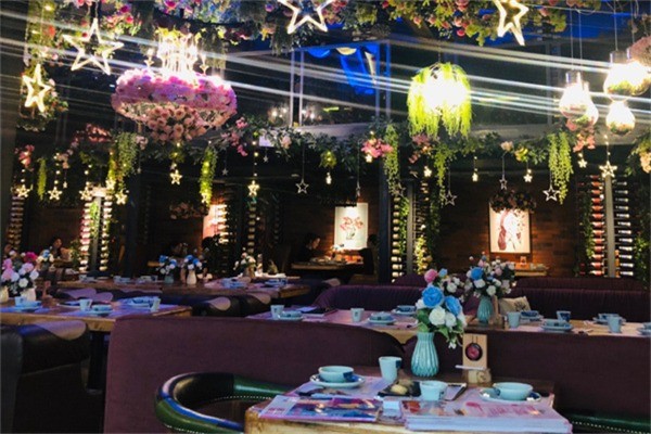 桃花里音乐餐吧