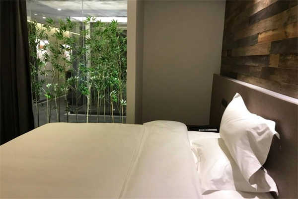 尖微空间艺术酒店