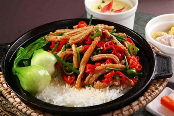 顺发煲仔饭