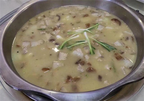 华福棠汤锅