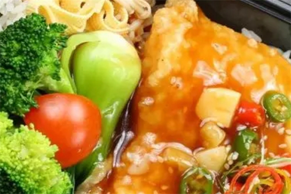 初私烤鱼饭
