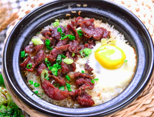 百味香煲仔饭