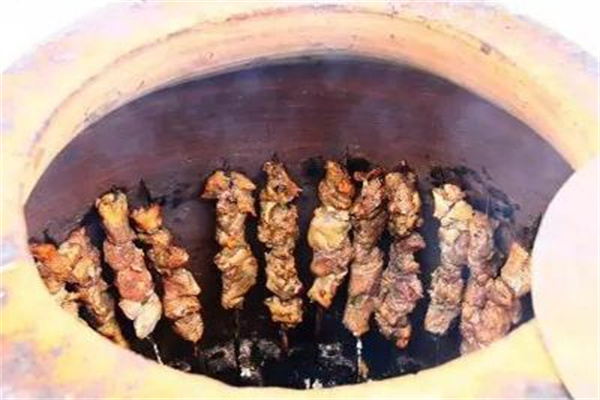 囊坑烤肉加盟