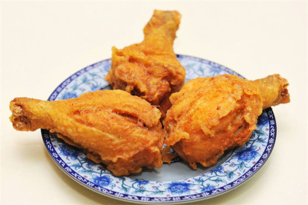 炸出阁鸡腿
