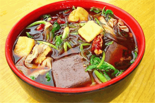 三毛麻辣烫加盟