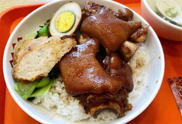康小贝猪脚饭