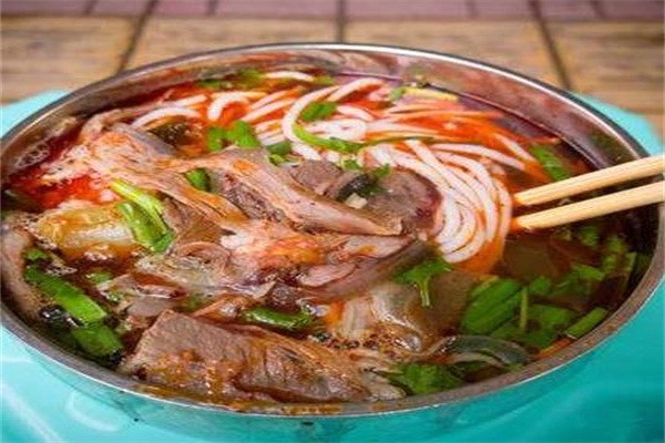 贵乡缘羊肉粉加盟