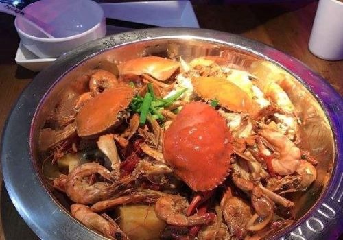 十三捞肉蟹煲