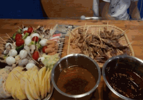 冷沾沾串串