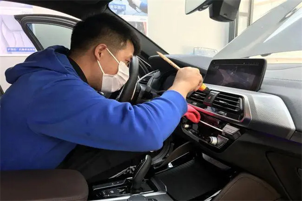车宜拍