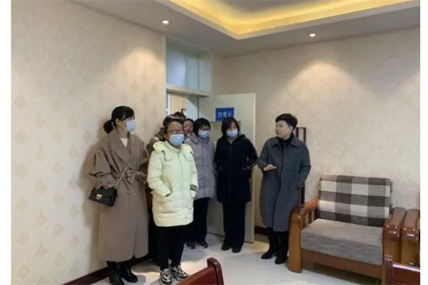 小蜜蜂家政加盟