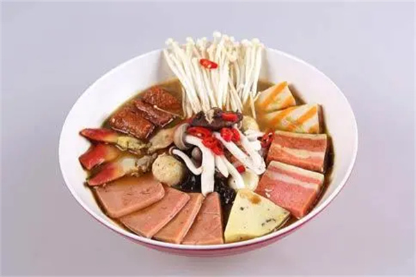 陈小岭麻辣烫