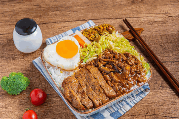 铁牛哥铁板牛排饭