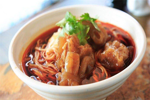 黄记霸王牛骨面