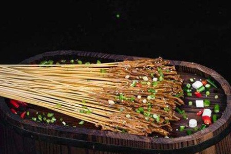 老六铁板鸭肠加盟