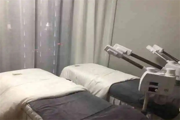 轻柠皮肤管理
