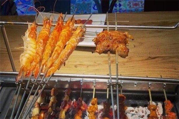老板娘的烤肉店