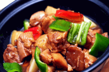 万润街黄焖鸡米饭