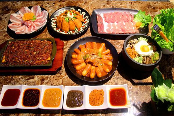 SURA韩式料理加盟
