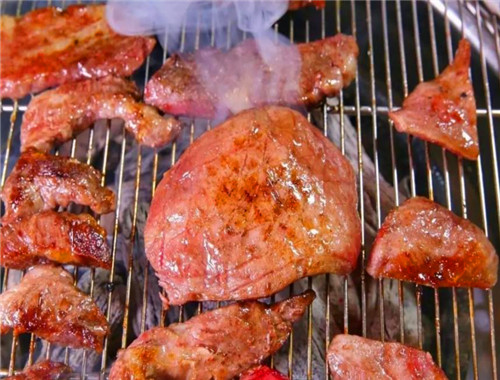 八卦炉烤肉