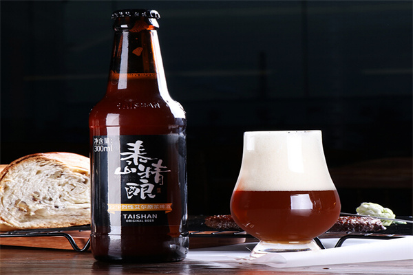 泰山精酿啤酒