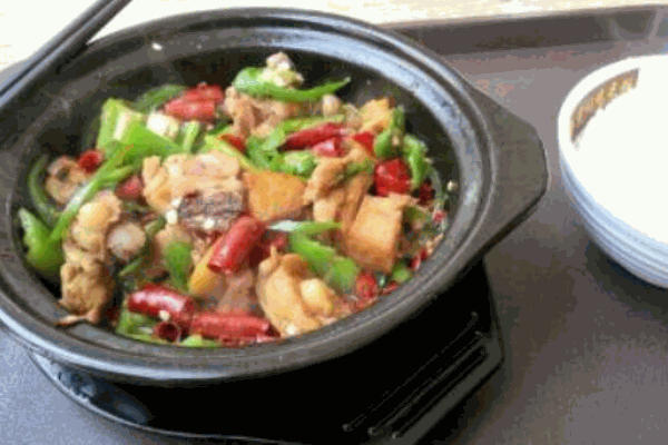 亿品味黄焖鸡米饭加盟