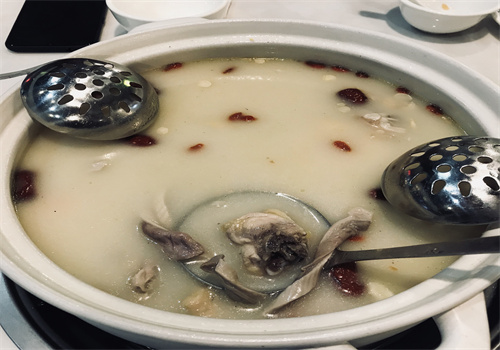 品鑫猪肚鸡加盟