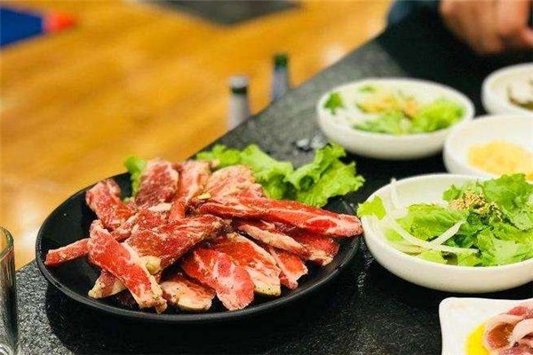 唐盛唐炭火烤肉加盟