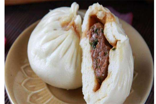 一蒸一笼包子