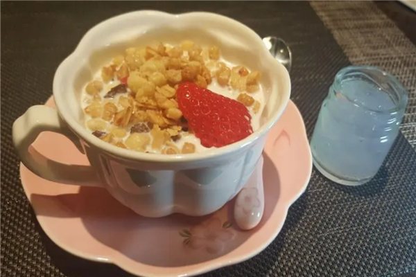鲜炖甜品