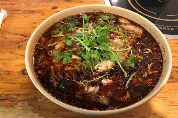 水城尝回头羊肉粉