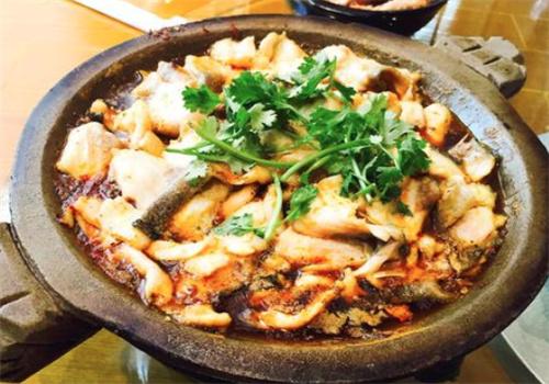 鱼小庆酸菜鱼米饭加盟